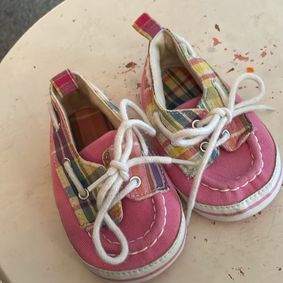 Laura‎ Ashley Baby Sandals and Deck Shoes 2 pair - Picture 6 of 11